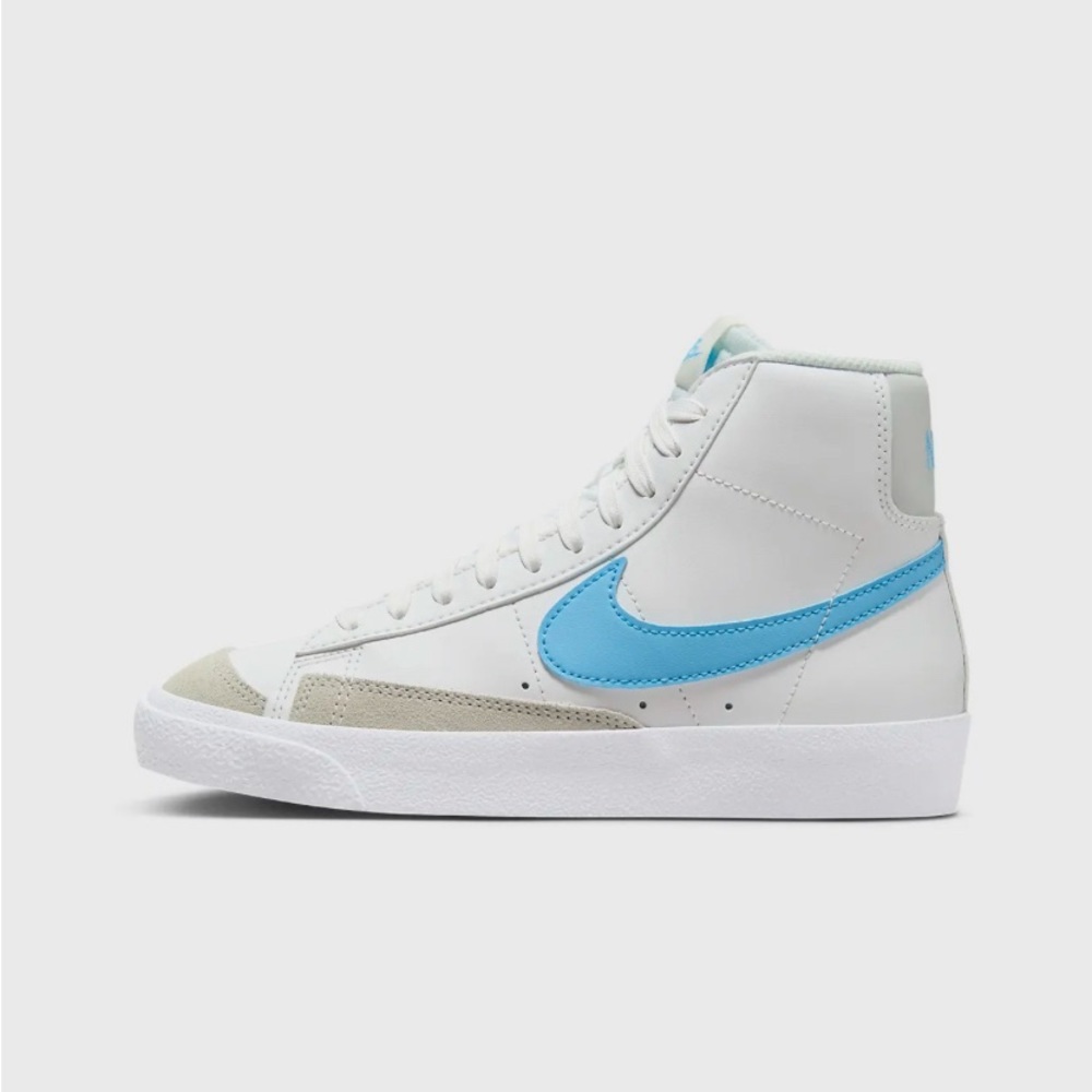 Nike Blazer Mid '77